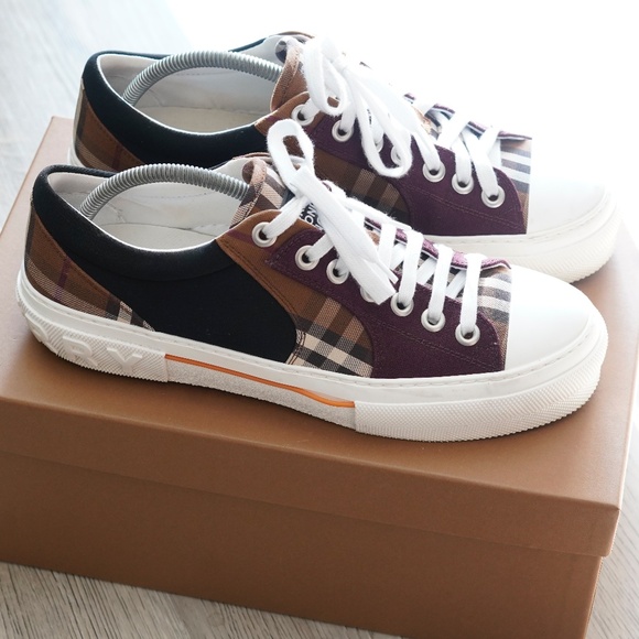 Burberry Paneled Limited Edition sneakers - Picture 3 of 6